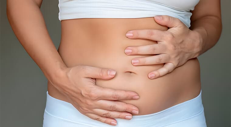 Distensión abdominal (ausencia de deposiciones)